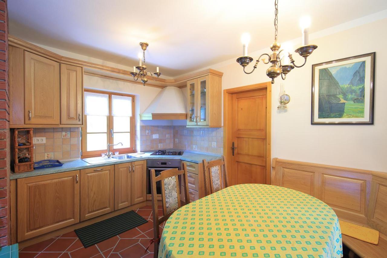 Zadnjica Holiday House Soca Ngoại thất bức ảnh